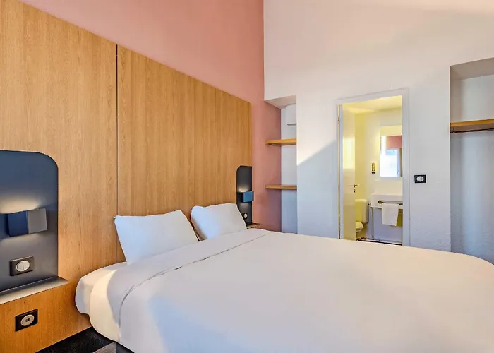 B&B HOTEL Brest Kergaradec Aéroport Gouesnou